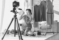 Top 10 Fashion Blogs- - A list of the top 10 fashion blogs to follow ... Best Fashion Blogs To Follow For Inspiration And Tips